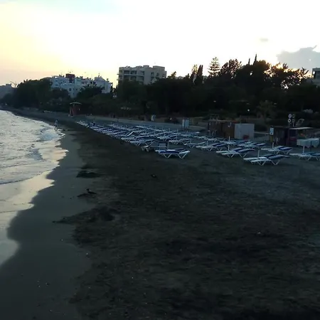 Panorama By The Sea *